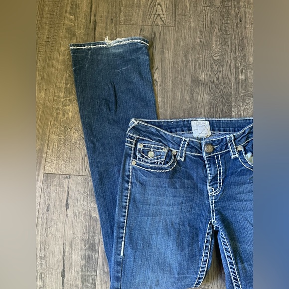 LA Idol Flared Jeans, Size 9 - Picture 3 of 7